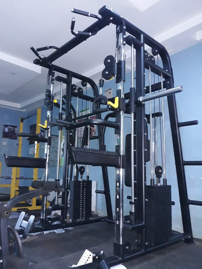Integrated Cable Crossover Smith Machine