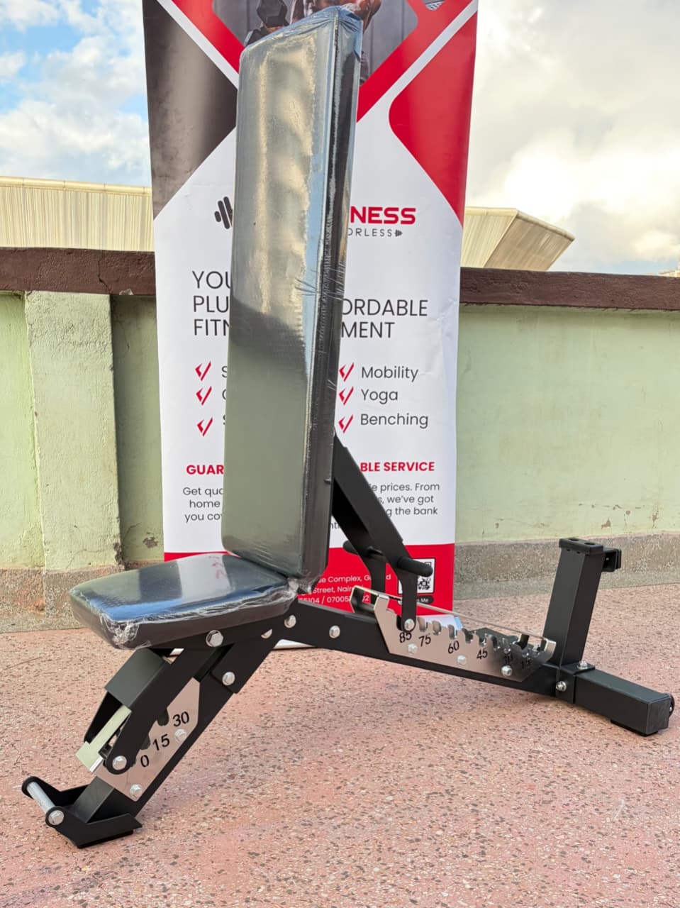 Adjustable Commercial Dumbbell Bench