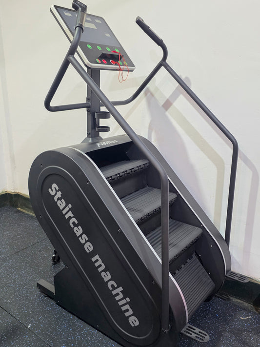 Commercial Stair Climber Machine (Stairmaster)