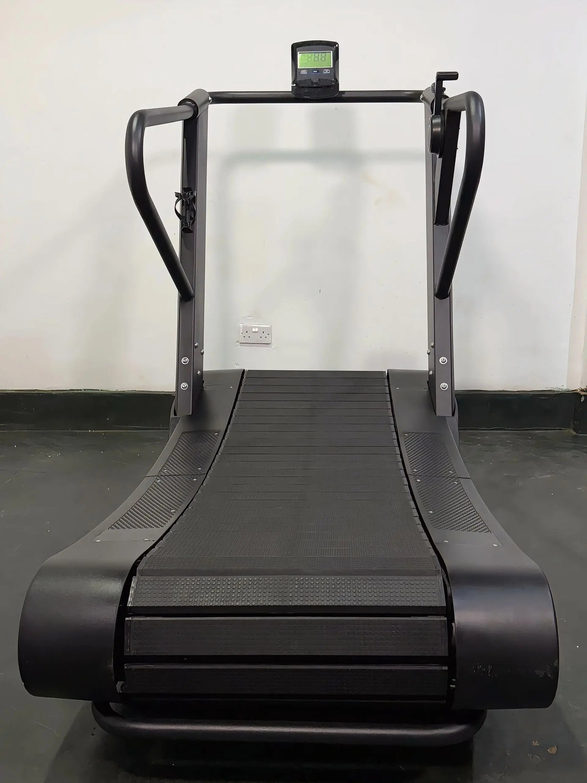 Commercial Curved Manual Treadmill
