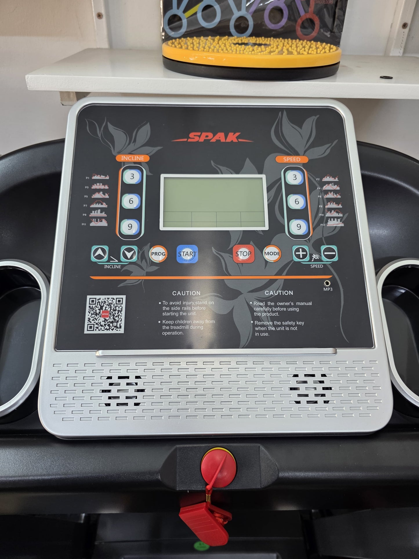 Spak FlexRun-600 Multifunctional Treadmill